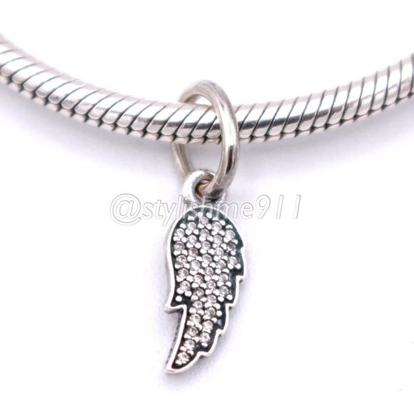 Authentic PANDORA Symbol of Guidance Dangle with Zirconia - 791352CZ - Picture 1 of 10